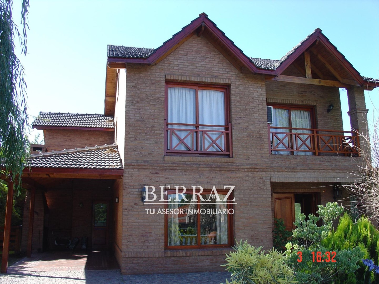 Casa 5 AMB en Alquiler Amoblado en barrio La Delfina Pilar