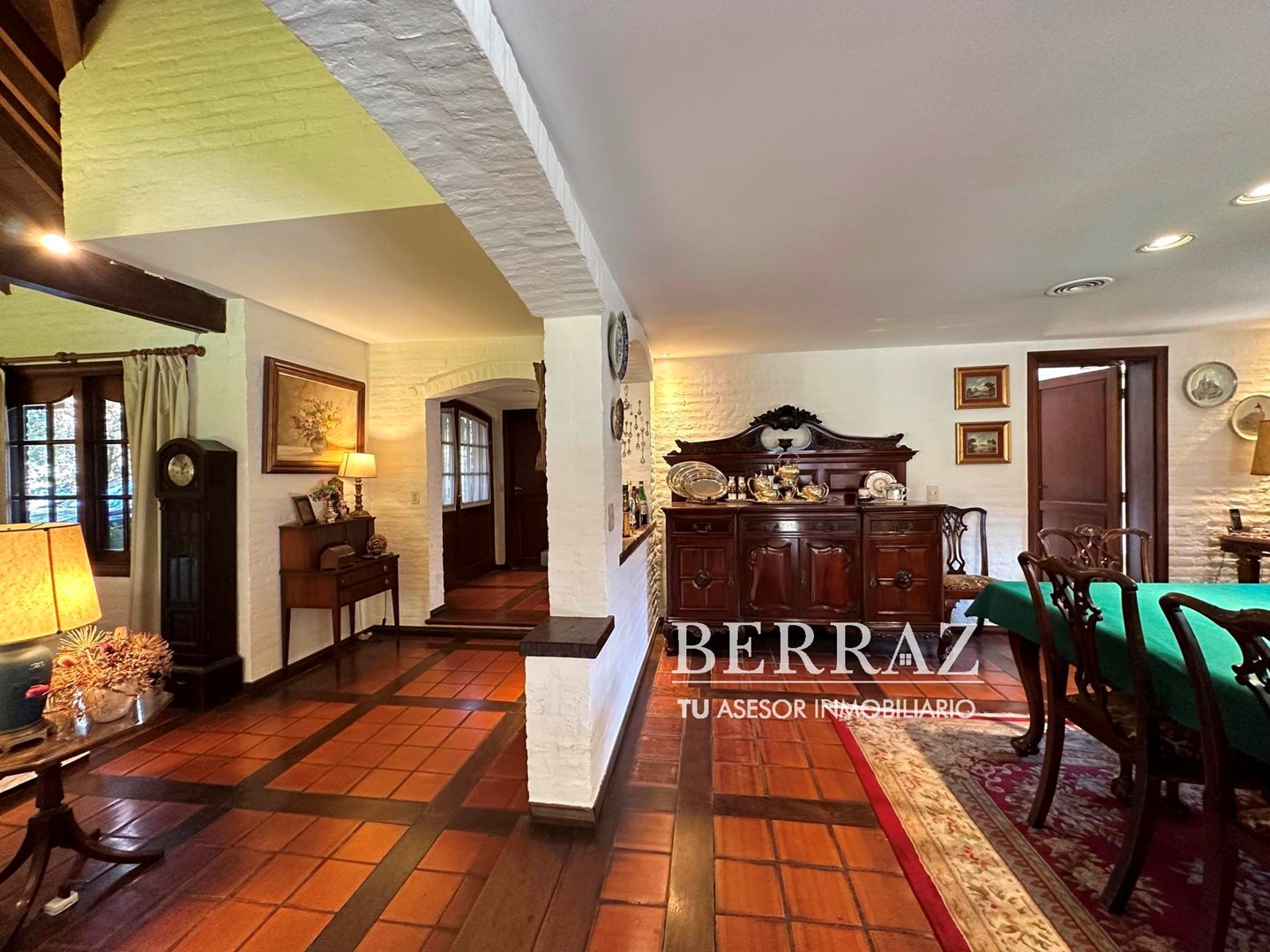 Casa venta 6 ambientes Tortugas Country Club Pilar lote de 1478 m2