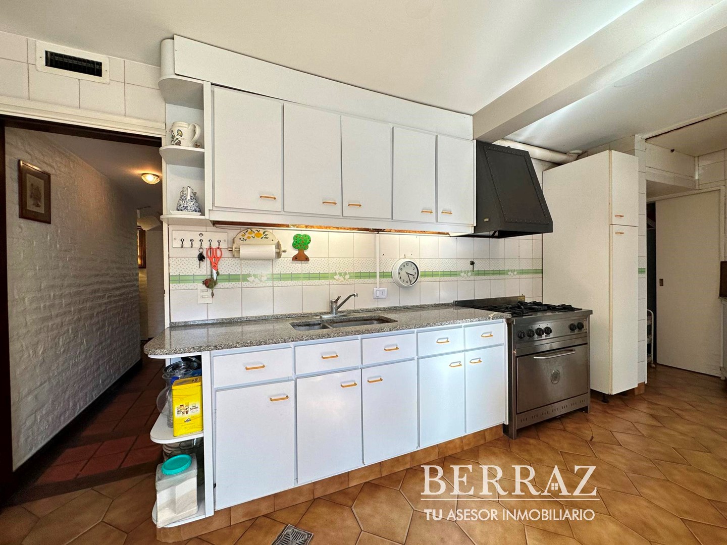 Casa venta 6 ambientes Tortugas Country Club Pilar lote de 1478 m2