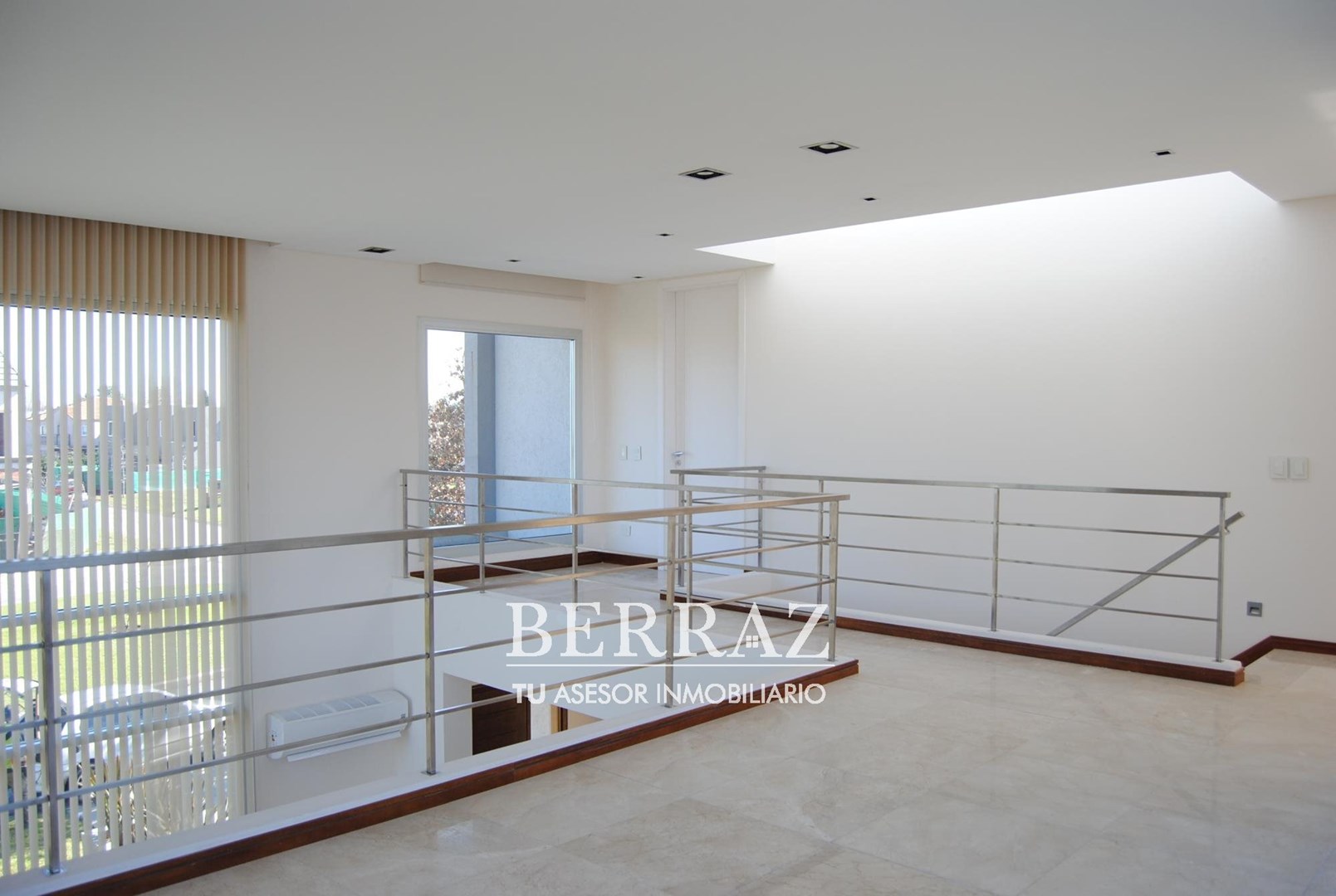 Casa venta 4 ambientes en Ayres Plaza Pilar lote de 655 m2