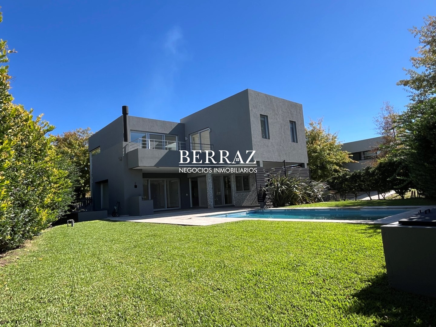 Casa venta 4 ambientes en Ayres Plaza Pilar lote de 655 m2