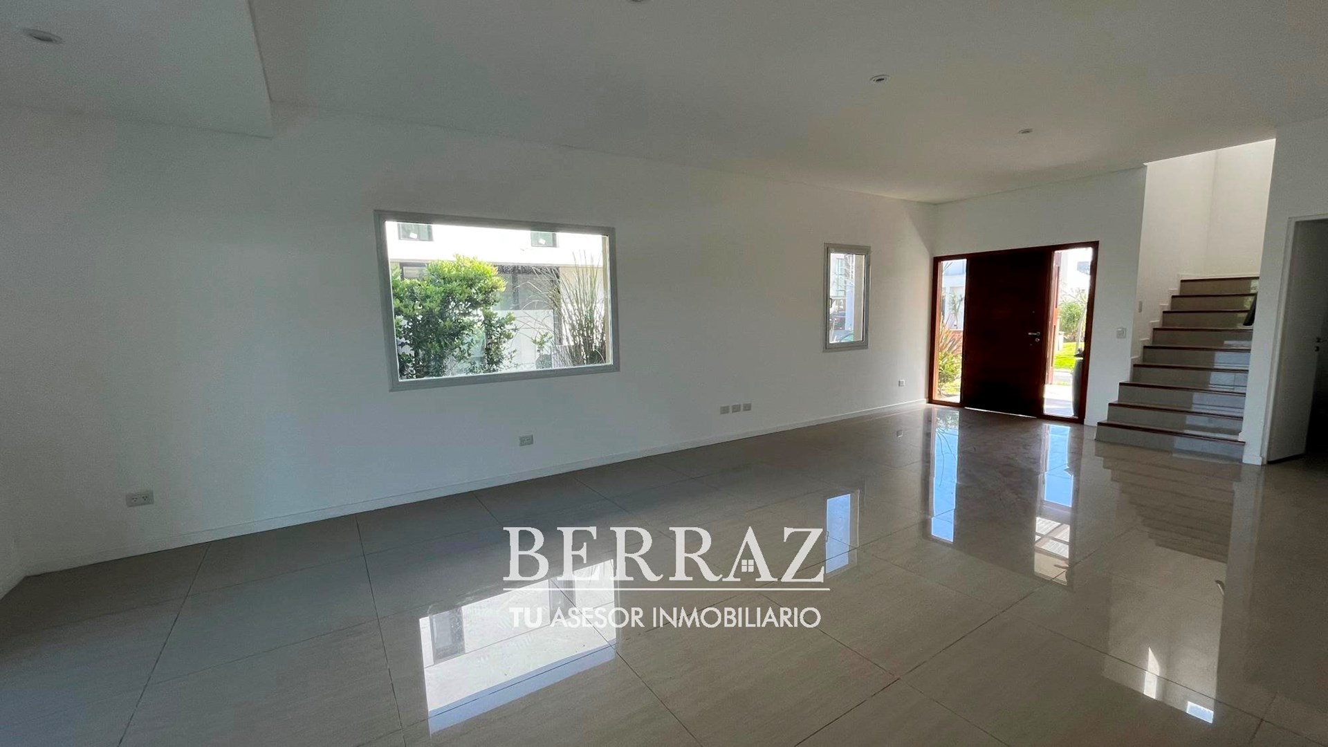 Casa alquiler 5 ambientes en Castaños Nordelta lote de 507 m2