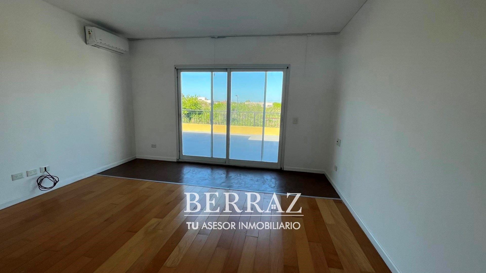 Casa alquiler 5 ambientes en Castaños Nordelta lote de 507 m2