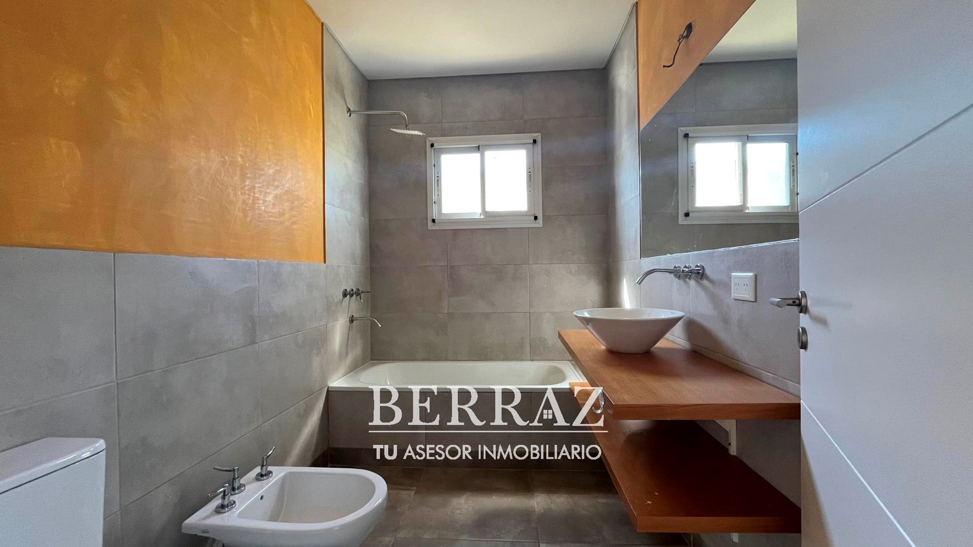 Casa alquiler 5 ambientes en Castaños Nordelta lote de 507 m2