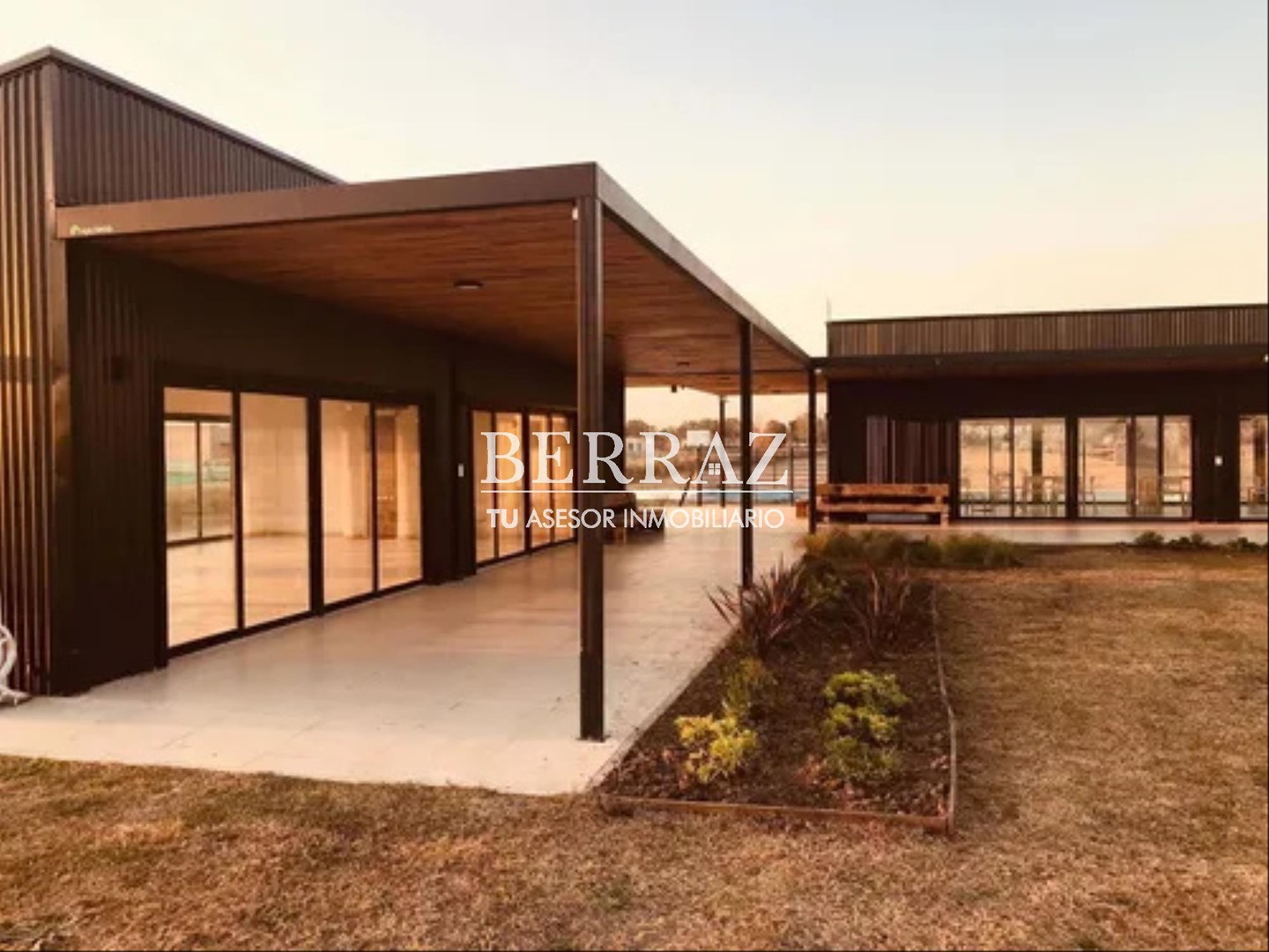 Lote venta de 655 m2 a la laguna en Santa Isabel II Escobar