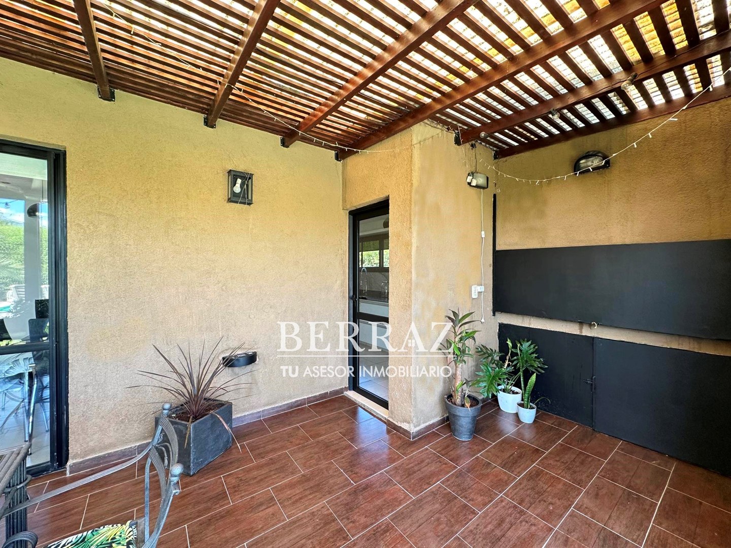 Casa venta 4 ambientes en San Francisco Villanueva lote de 815,59 m2