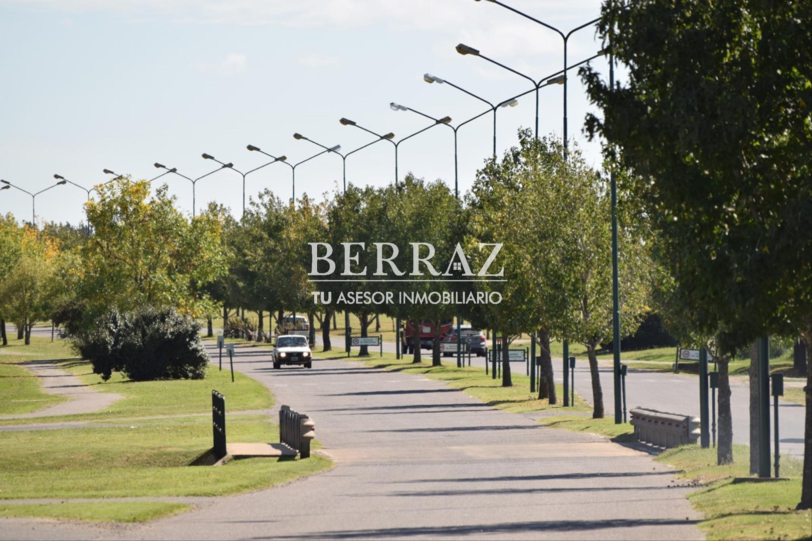 Casa 4 ambientes venta en Santa Elena Pilar del Este lote de 520 m2