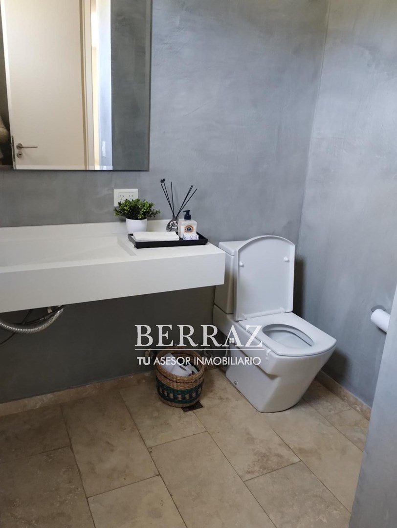 Casa venta 7 ambientes con vista al golf en La Calesa Pilará Pilar lote de 1000 m2