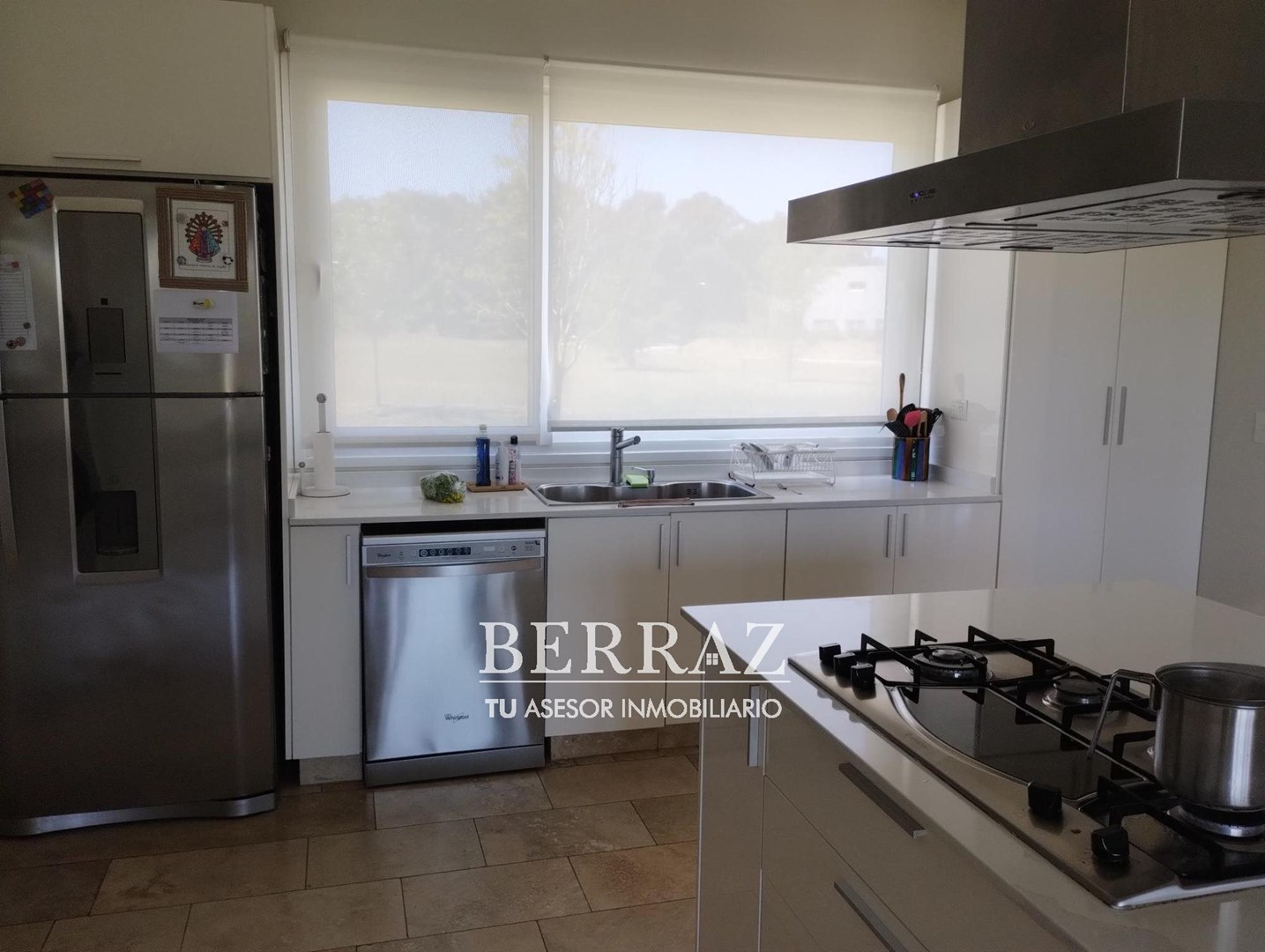 Casa venta 7 ambientes con vista al golf en La Calesa Pilará Pilar lote de 1000 m2