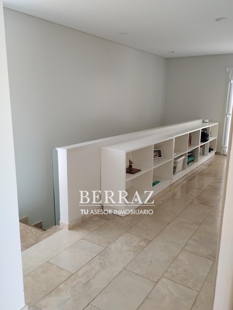Casa venta 7 ambientes con vista al golf en La Calesa Pilará Pilar lote de 1000 m2
