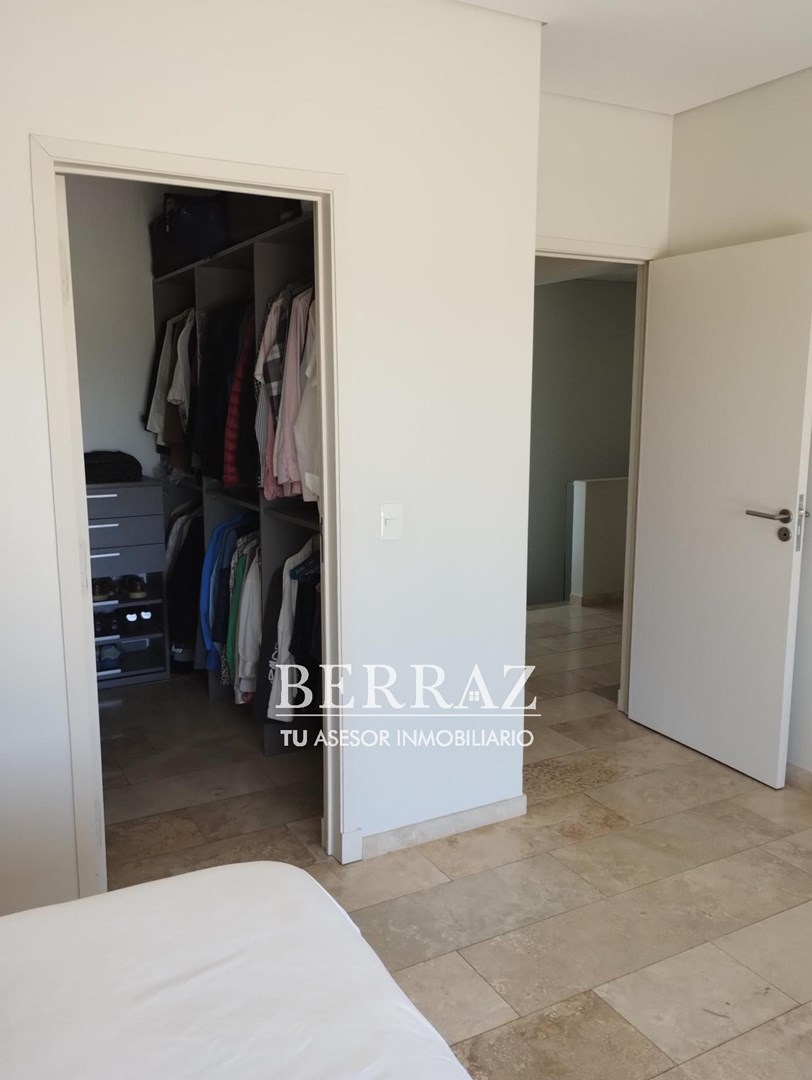 Casa venta 7 ambientes con vista al golf en La Calesa Pilará Pilar lote de 1000 m2