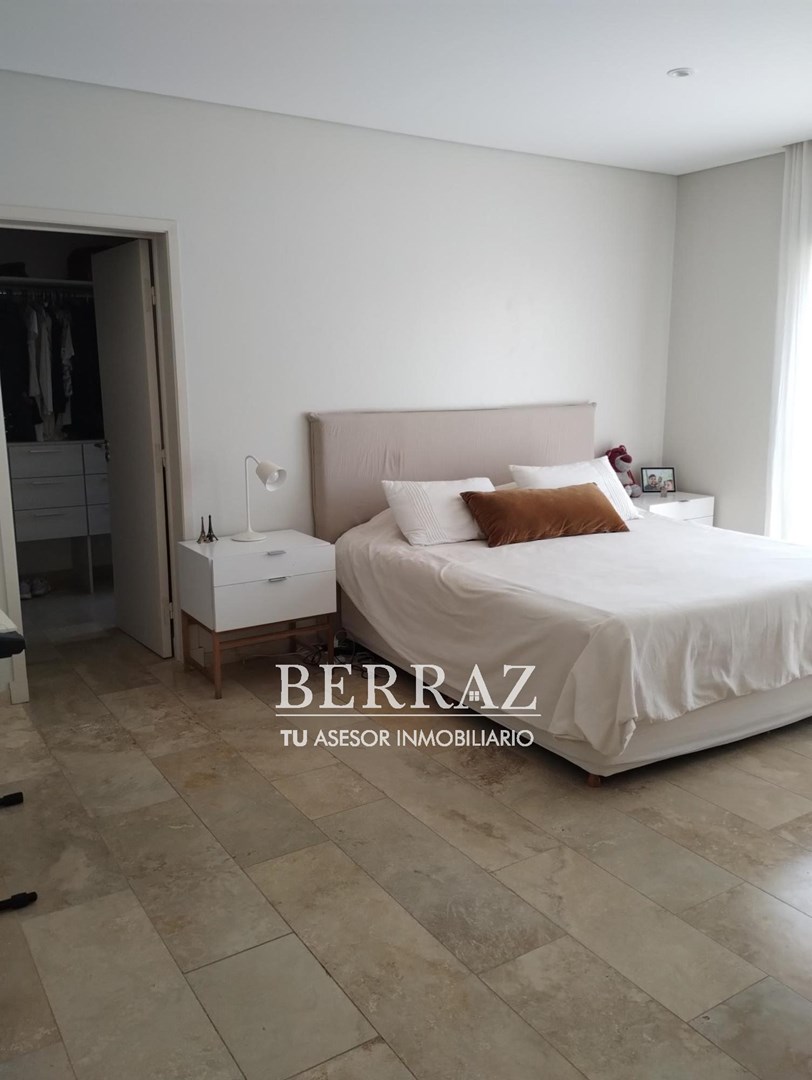 Casa venta 7 ambientes con vista al golf en La Calesa Pilará Pilar lote de 1000 m2