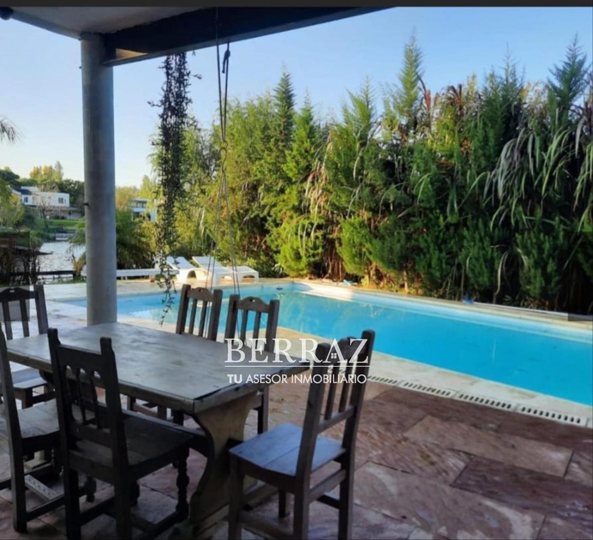 OPORTUNIDAD! Casa venta 7 ambientes Plantas al agua en Santa Barbara Tigre lote de 756,46 m2