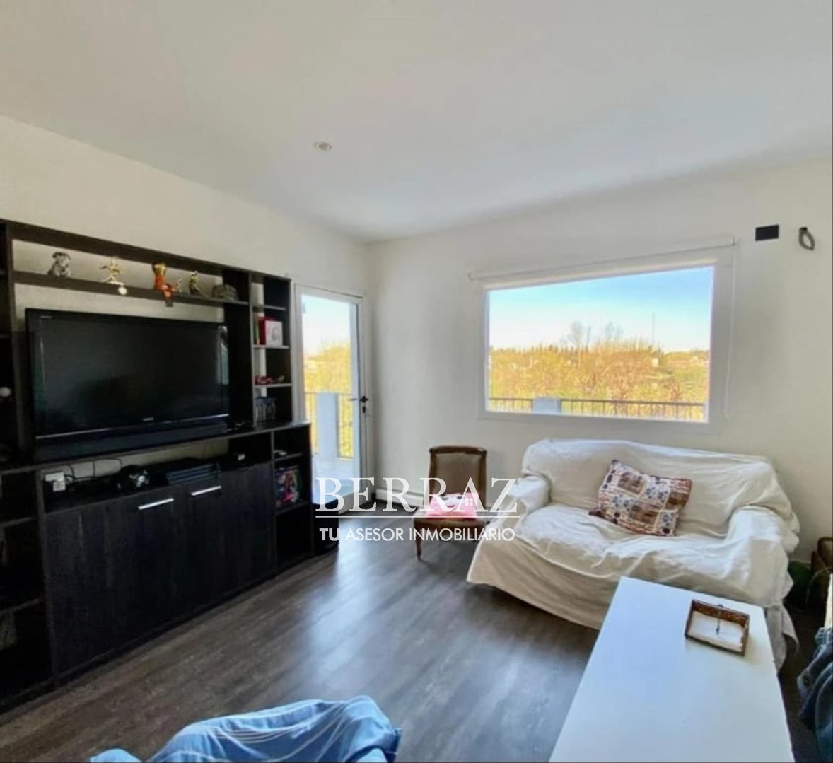 OPORTUNIDAD! Casa venta 7 ambientes Plantas al agua en Santa Barbara Tigre lote de 756,46 m2