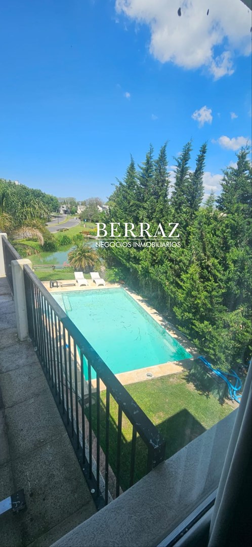 OPORTUNIDAD! Casa venta 7 ambientes Plantas al agua en Santa Barbara Tigre lote de 756,46 m2