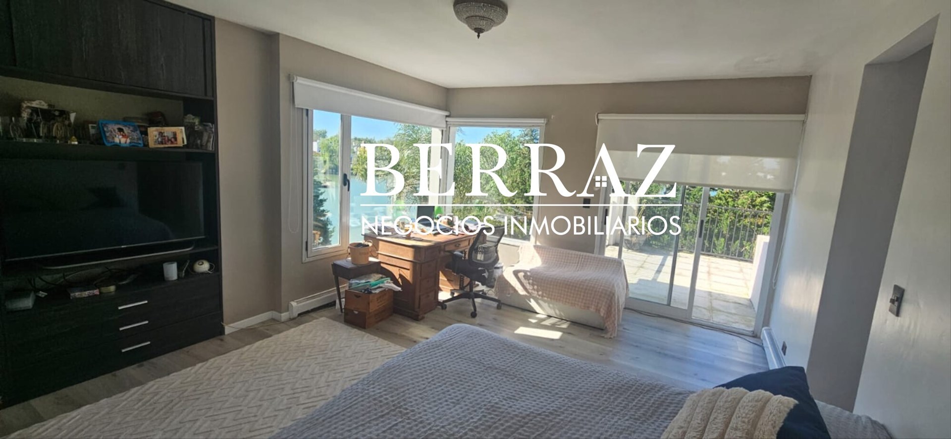OPORTUNIDAD! Casa venta 7 ambientes Plantas al agua en Santa Barbara Tigre lote de 756,46 m2