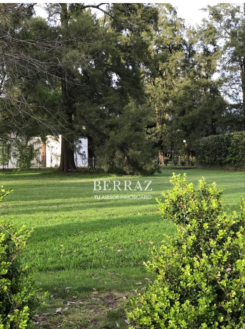 Lote venta de 700 m2 en Los Potrillos Manzanares Pilar