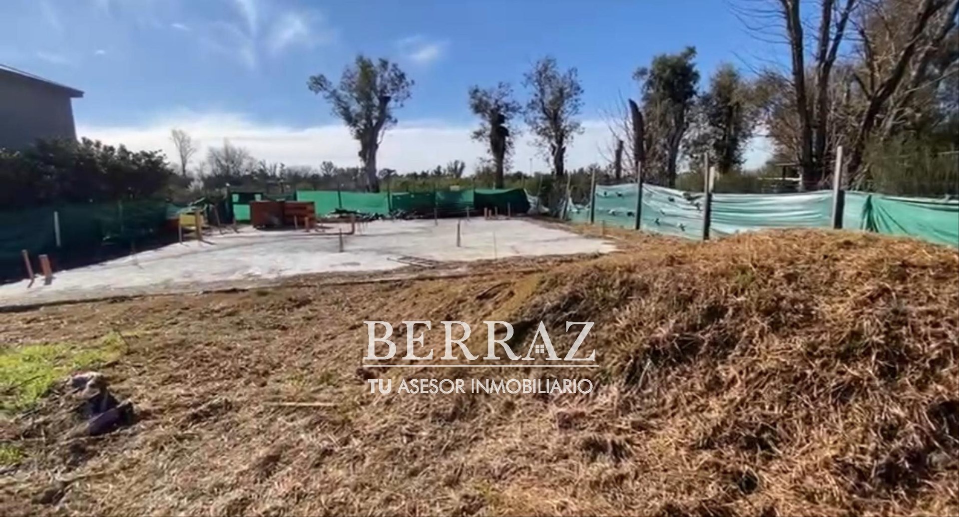 Lote venta de 700 m2 en Los Potrillos Manzanares Pilar
