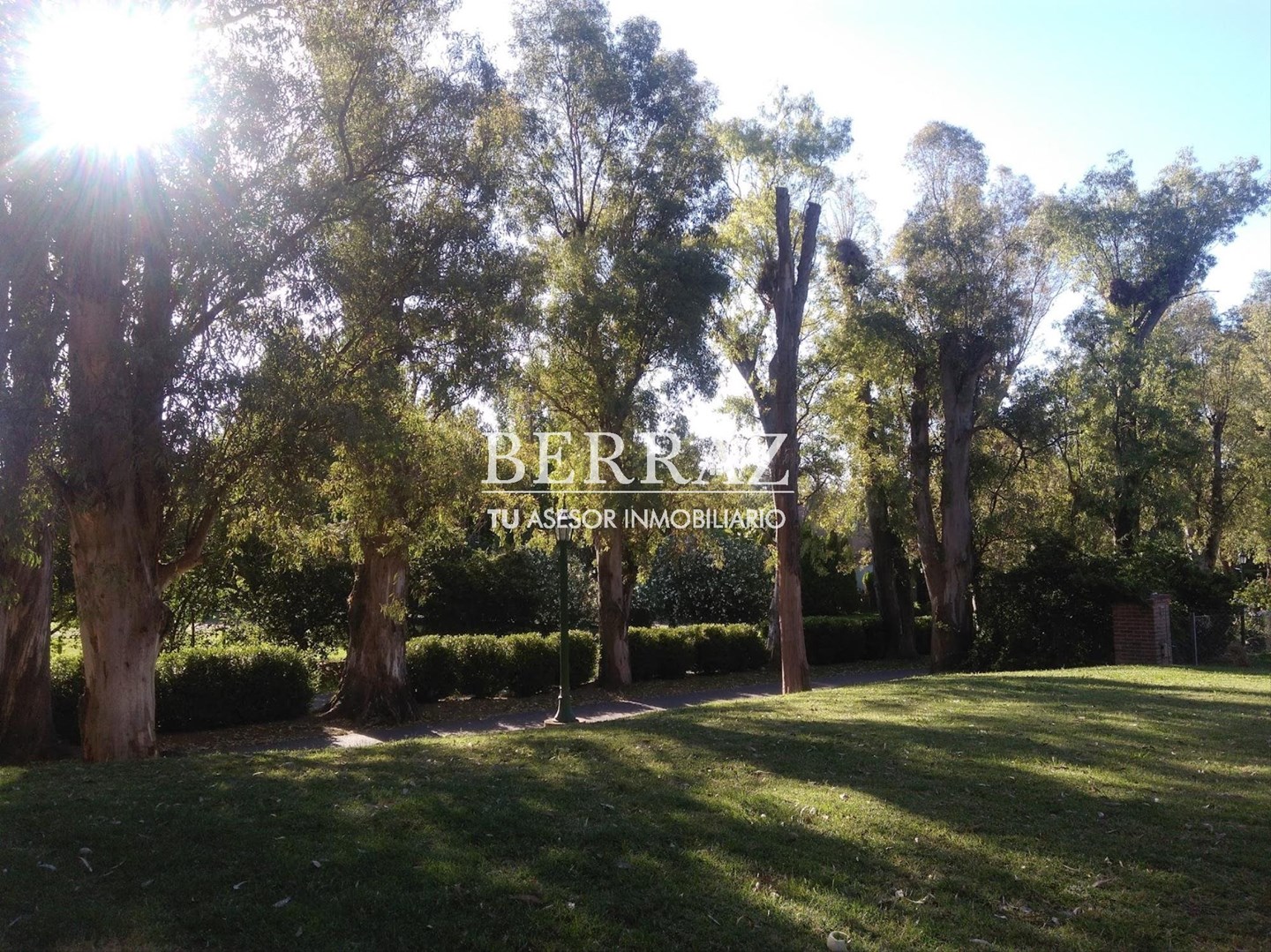 Lote venta de 700 m2 en Los Potrillos Manzanares Pilar
