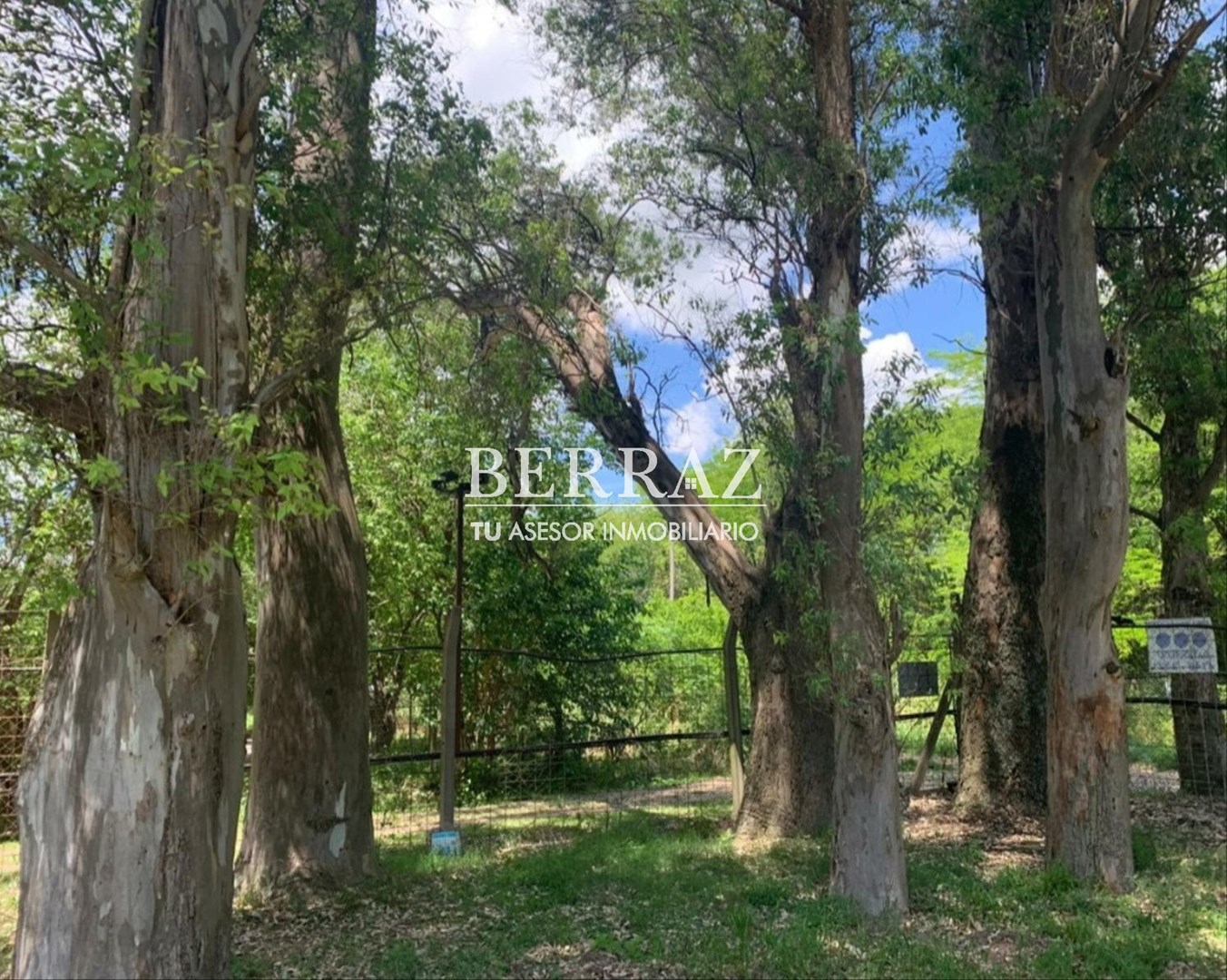 Lote venta de 700 m2 en Los Potrillos Manzanares Pilar