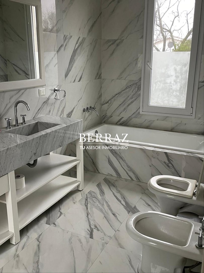 Casa Venta 5 Ambientes Tortugas Country Club Lote 946 m2 Pilar