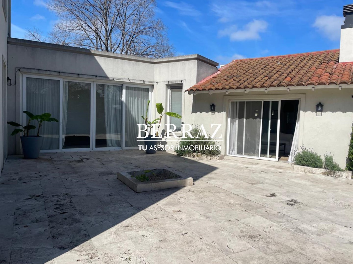 Casa Venta 5 Ambientes Tortugas Country Club Lote 946 m2 Pilar