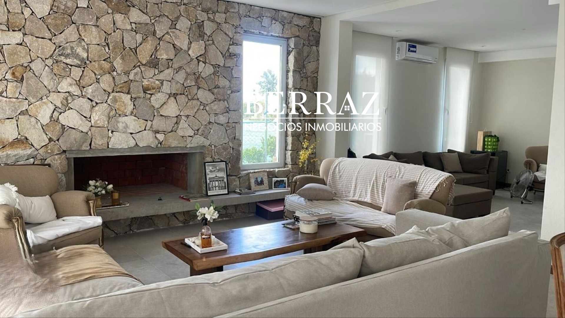 Casa Venta 5 Dormitorios Barrio San Matias Area 1 Lote de 900 m2 Escobar CON FINANCIACION!!