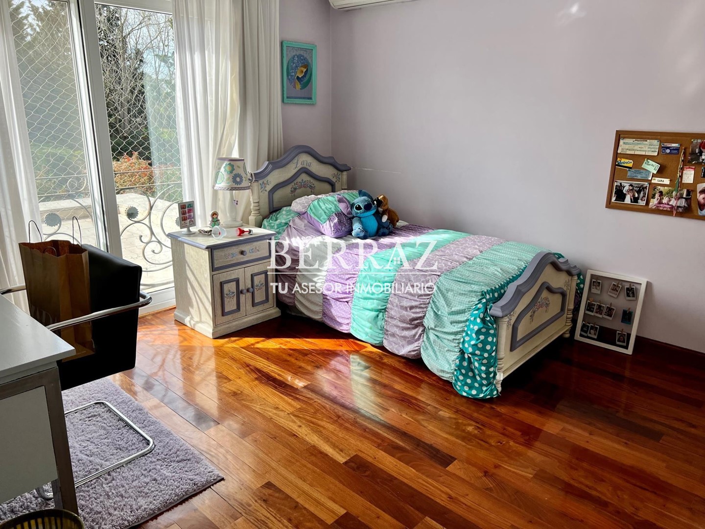 Casa Venta 8 ambientes en Ayres de Pilar lote de 1070 m2