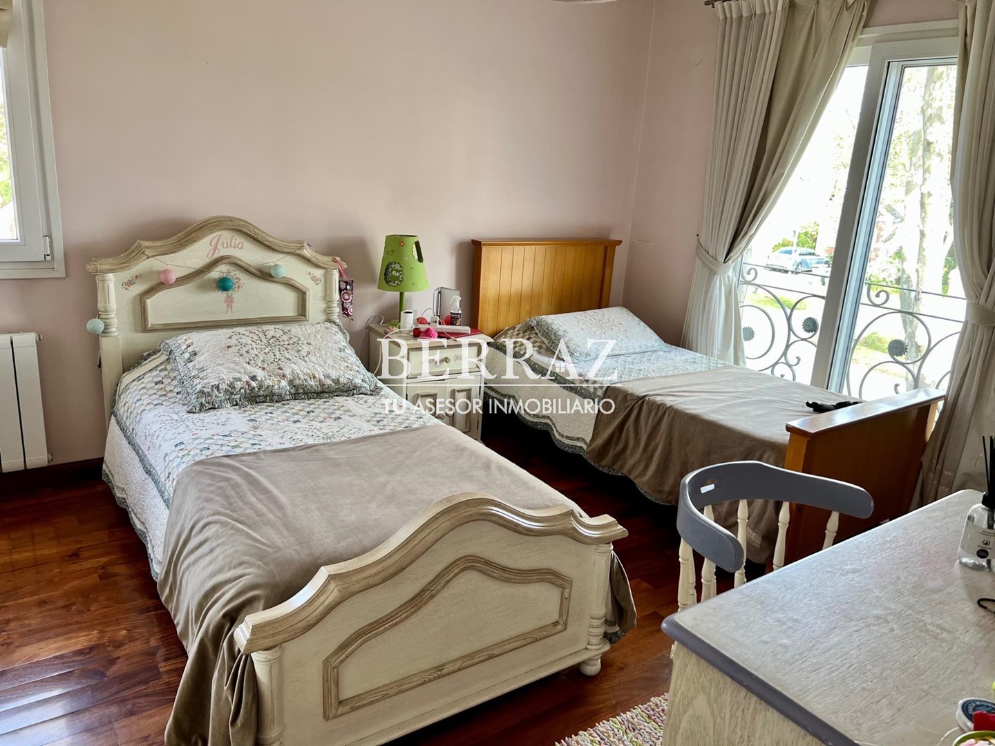 Casa Venta 8 ambientes en Ayres de Pilar lote de 1070 m2