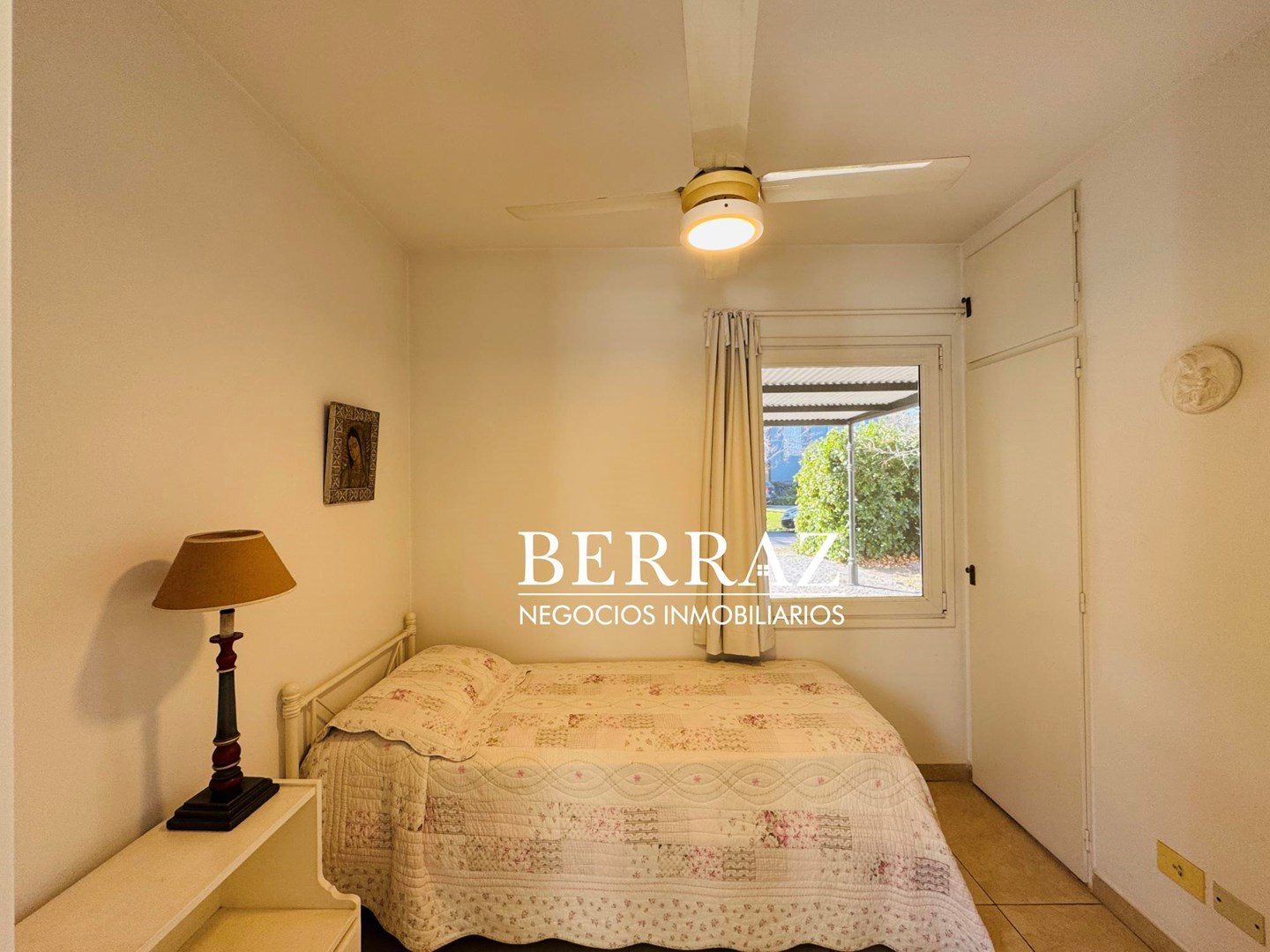 Casa Venta 6 Dormitorios Ayres de Pilar Lote de 1826 m2 Pilar