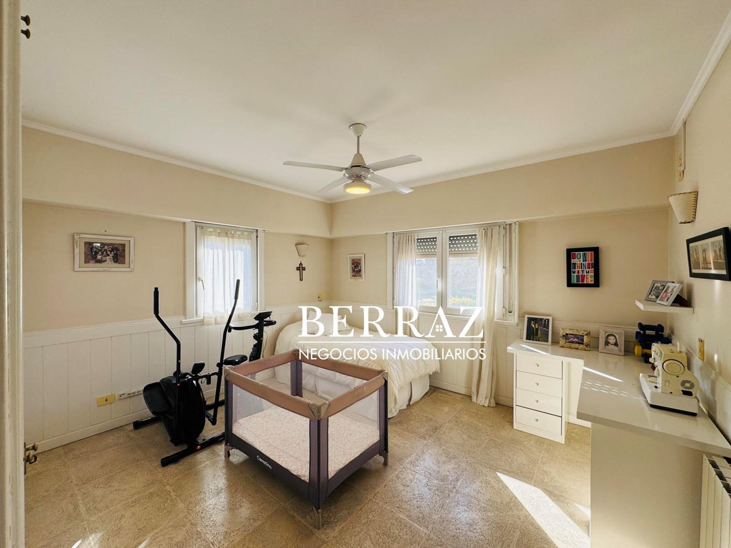 Casa Venta 6 Dormitorios Ayres de Pilar Lote de 1826 m2 Pilar