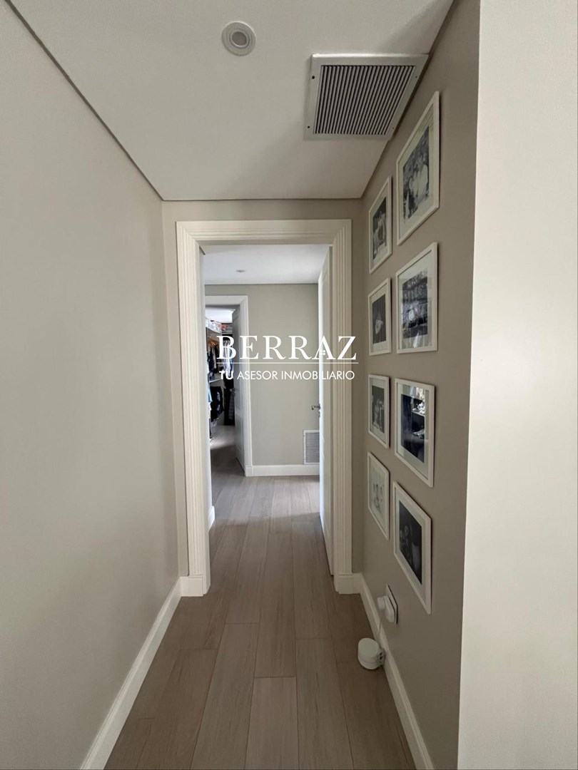 Casa Venta 5 Dormitorios Barrio Ayres Plaza Lote de 623 m2 Pilar