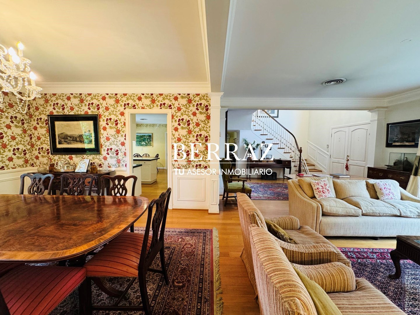 Casa Venta 7 Dormitorios Barrio La Lomada Lote de 1283 m2 Pilar