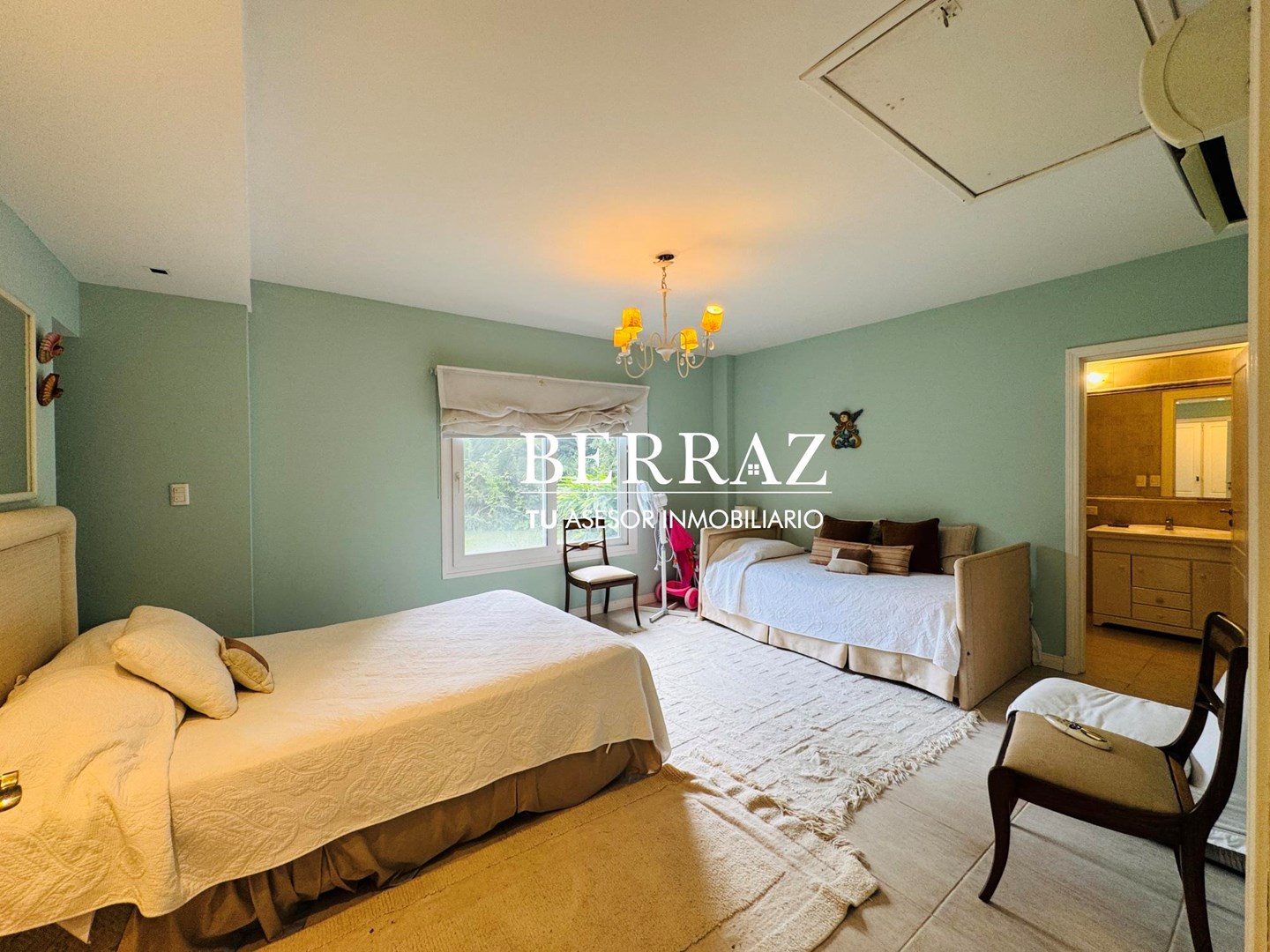 Casa Venta 7 Dormitorios Barrio La Lomada Lote de 1283 m2 Pilar