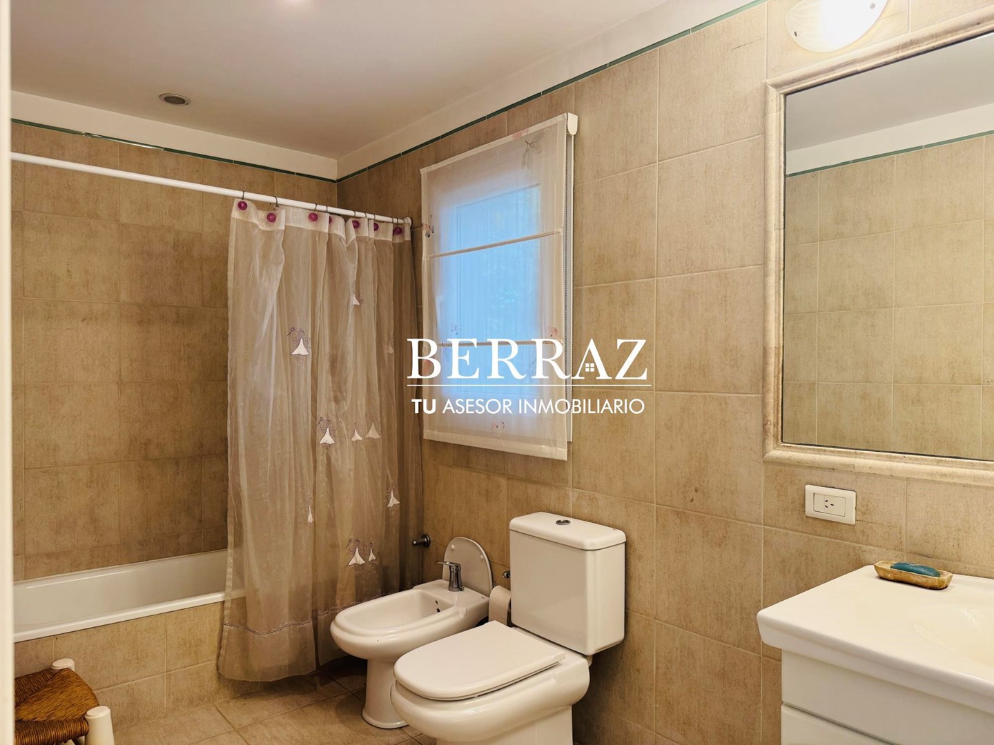 Casa Venta 7 Dormitorios Barrio La Lomada Lote de 1283 m2 Pilar