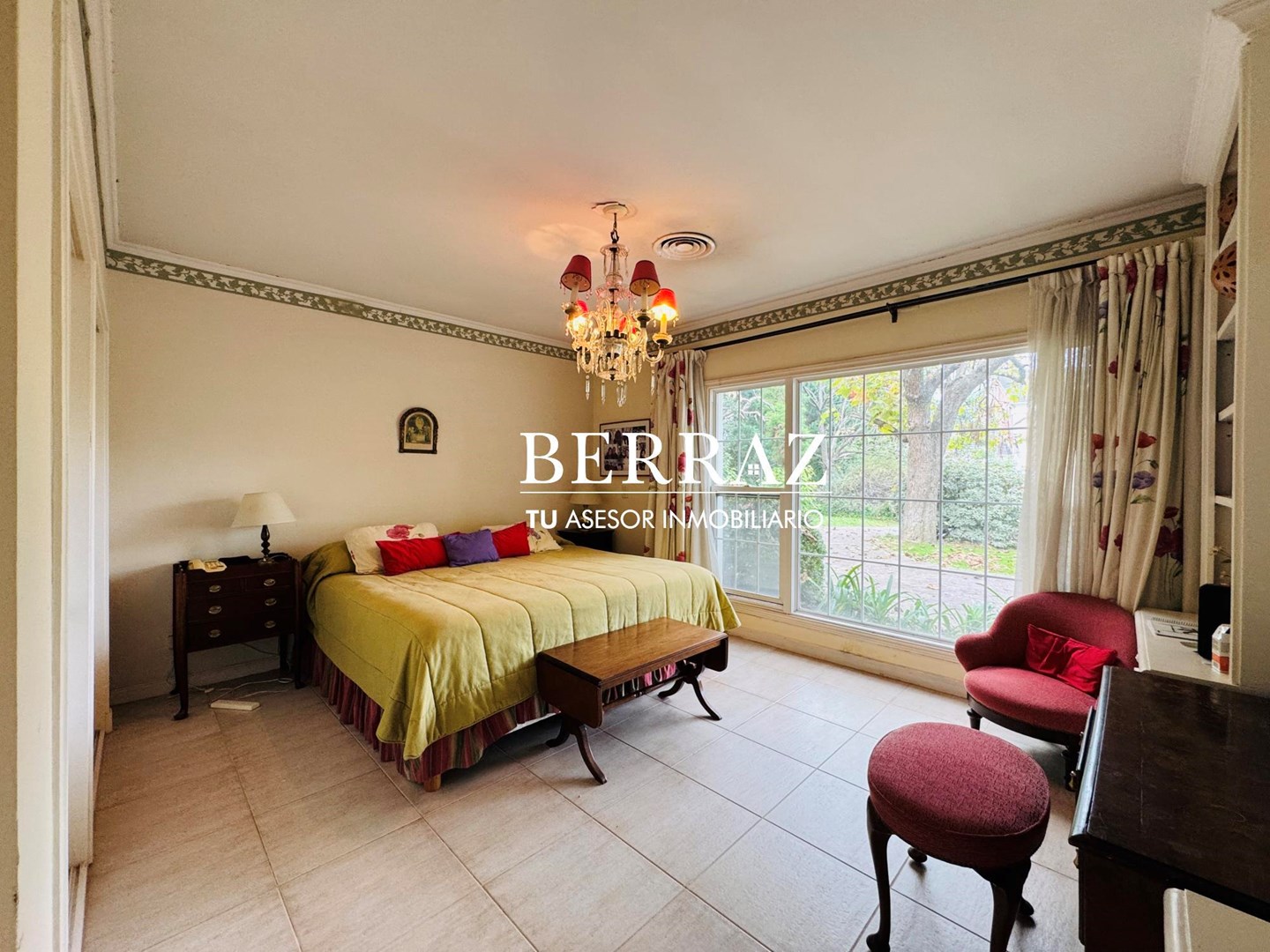 Casa Venta 7 Dormitorios Barrio La Lomada Lote de 1283 m2 Pilar