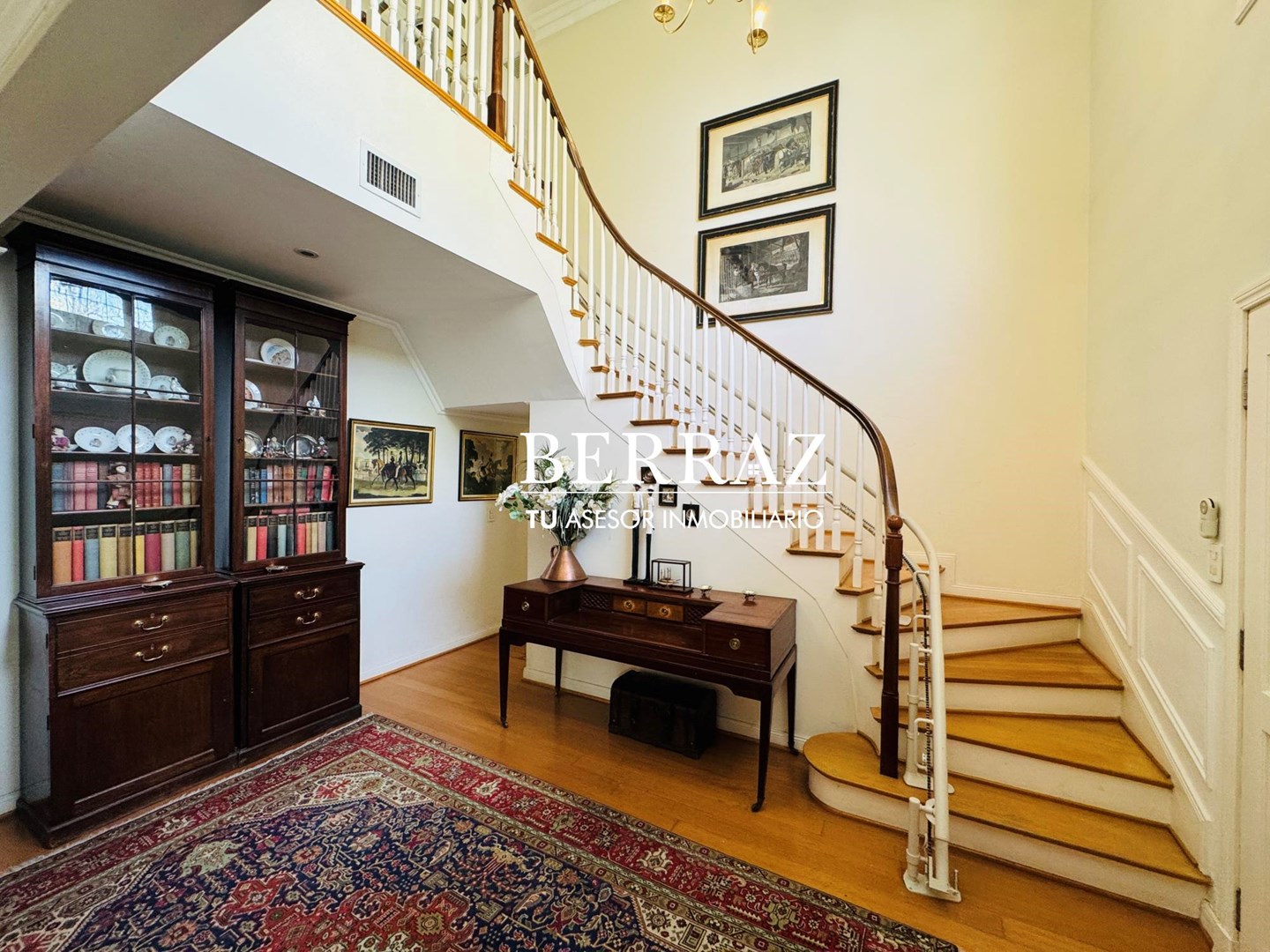 Casa Venta 7 Dormitorios Barrio La Lomada Lote de 1283 m2 Pilar