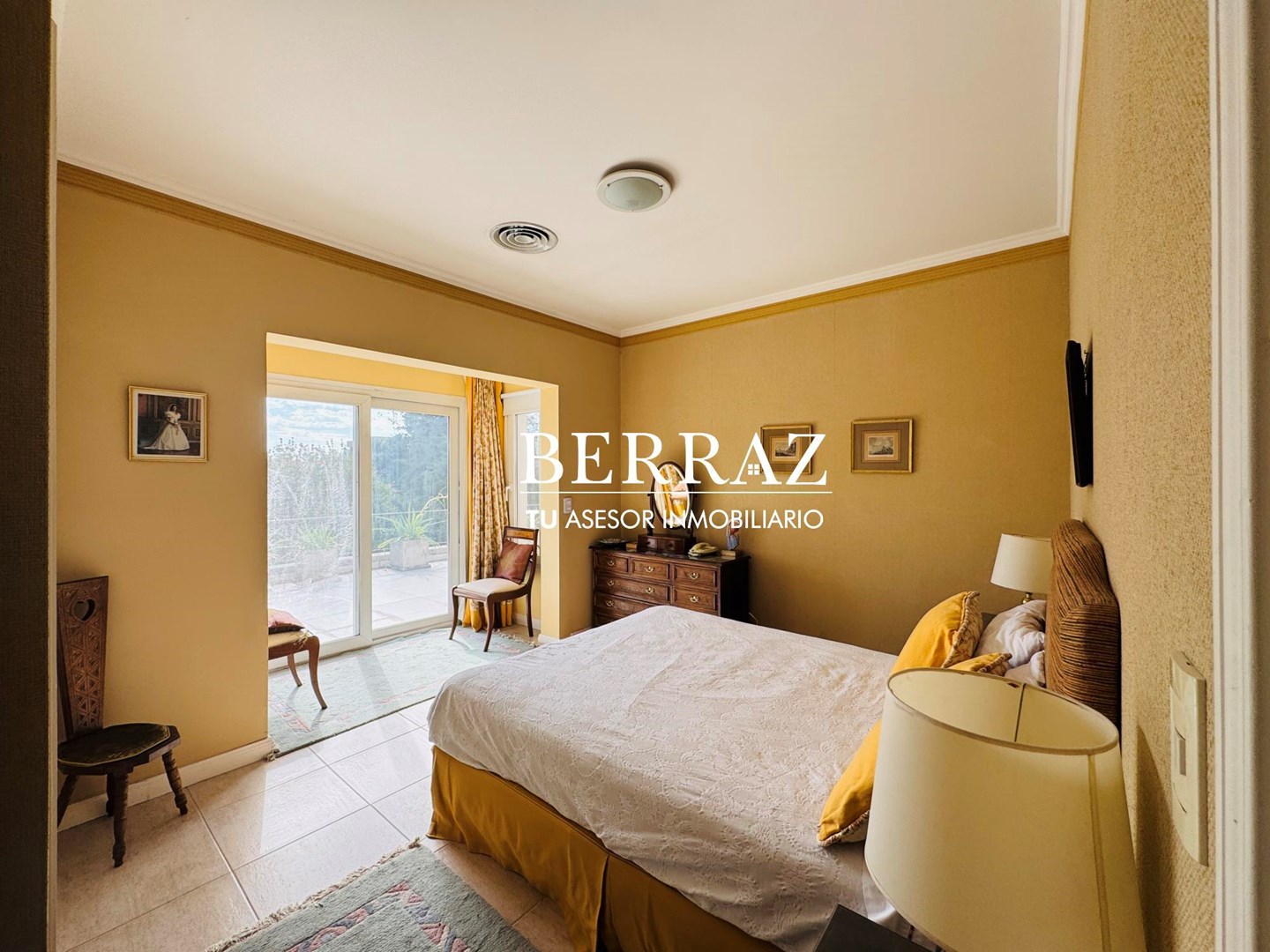 Casa Venta 7 Dormitorios Barrio La Lomada Lote de 1283 m2 Pilar