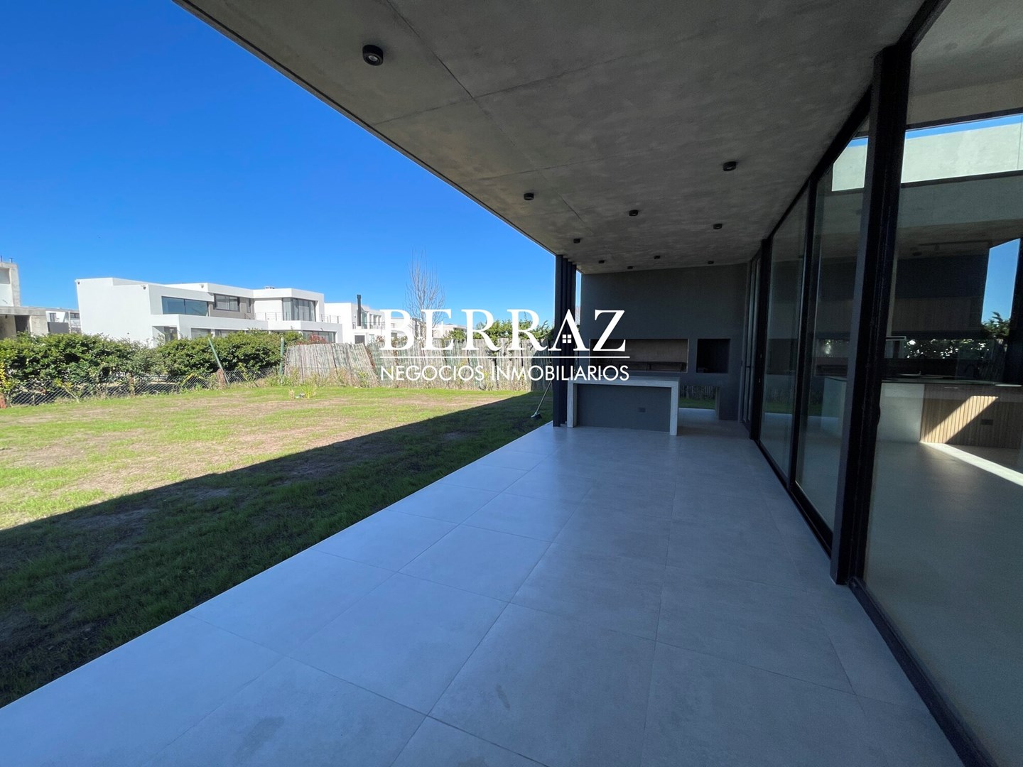 Casa Venta 3 Dormitorios Barrio La Calesa Lote de 955 m2 Pilará Pilar