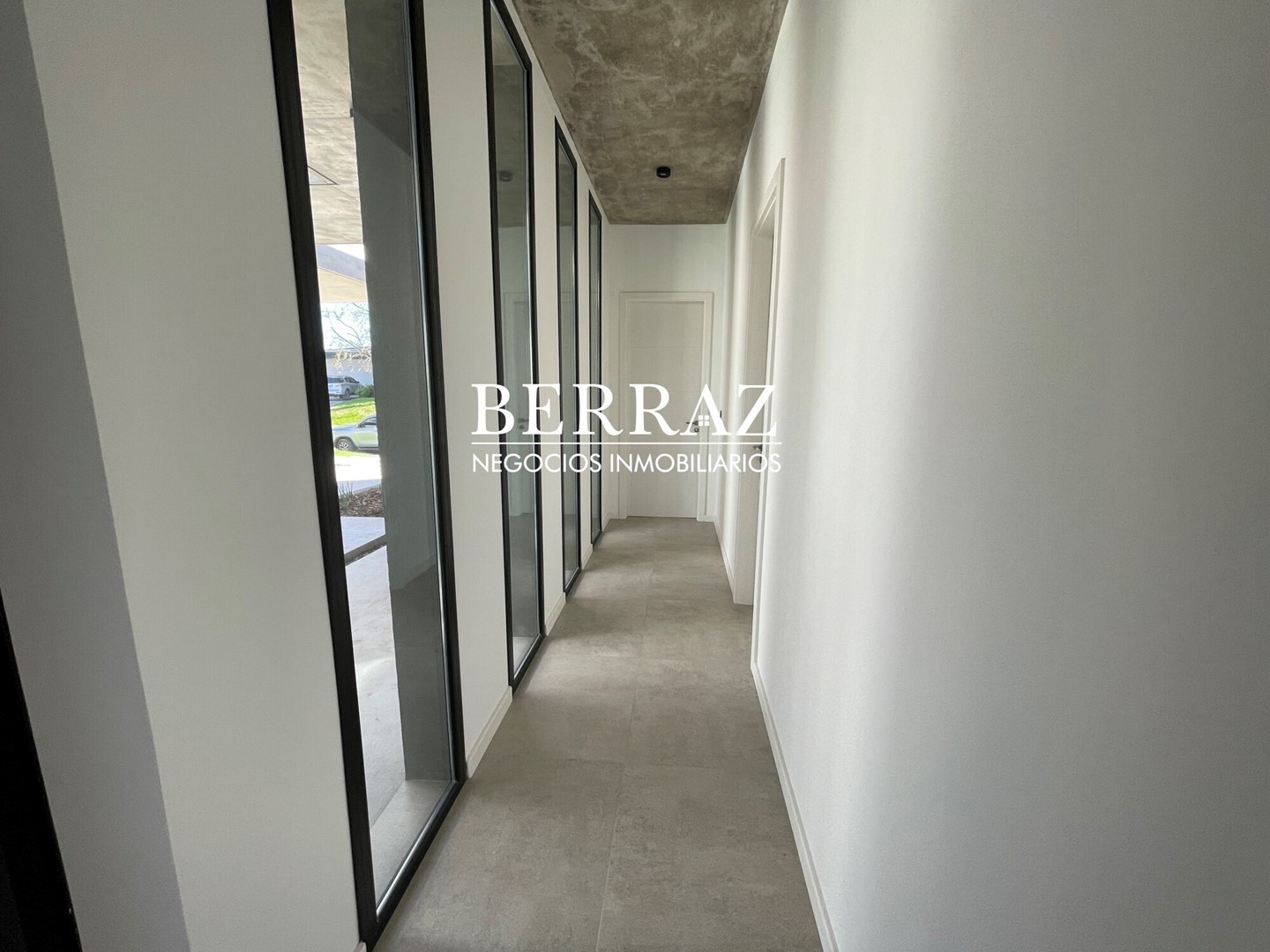 Casa Venta 3 Dormitorios Barrio La Calesa Lote de 955 m2 Pilará Pilar