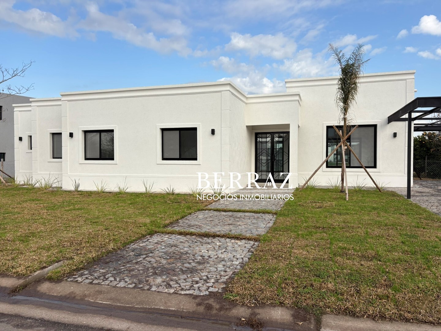 Casa Venta 4 Dormitorios Barrio San Matías , Lote de 998 m2 Escobar