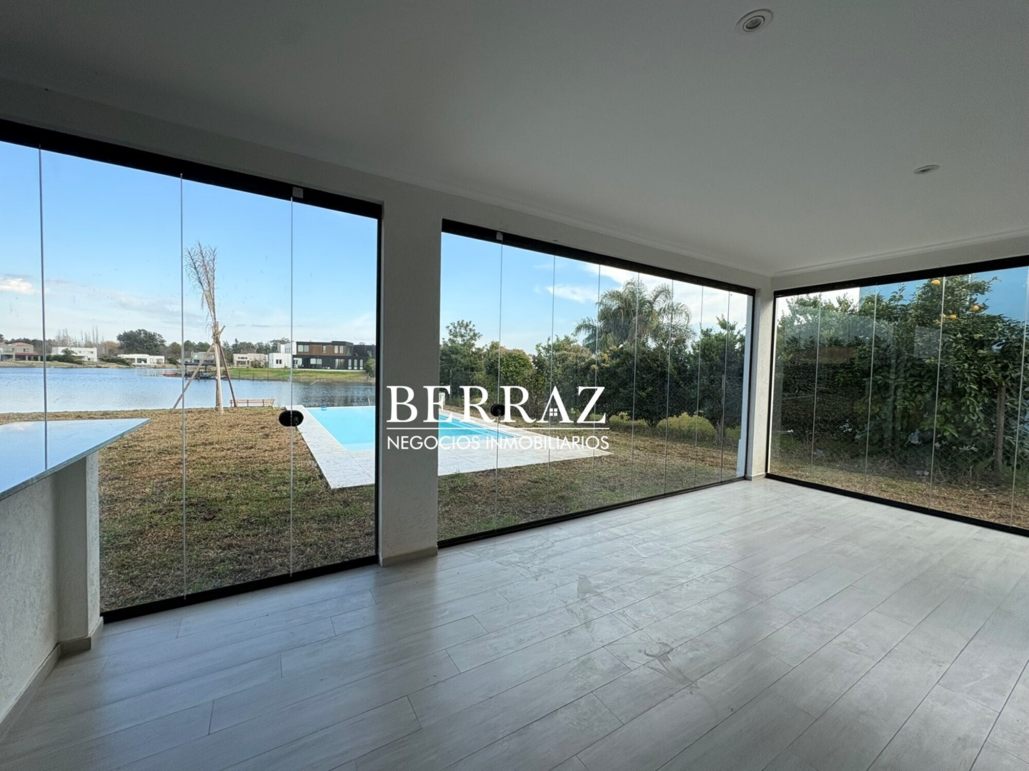 Casa Venta 4 Dormitorios Barrio San Matías , Lote de 998 m2 Escobar