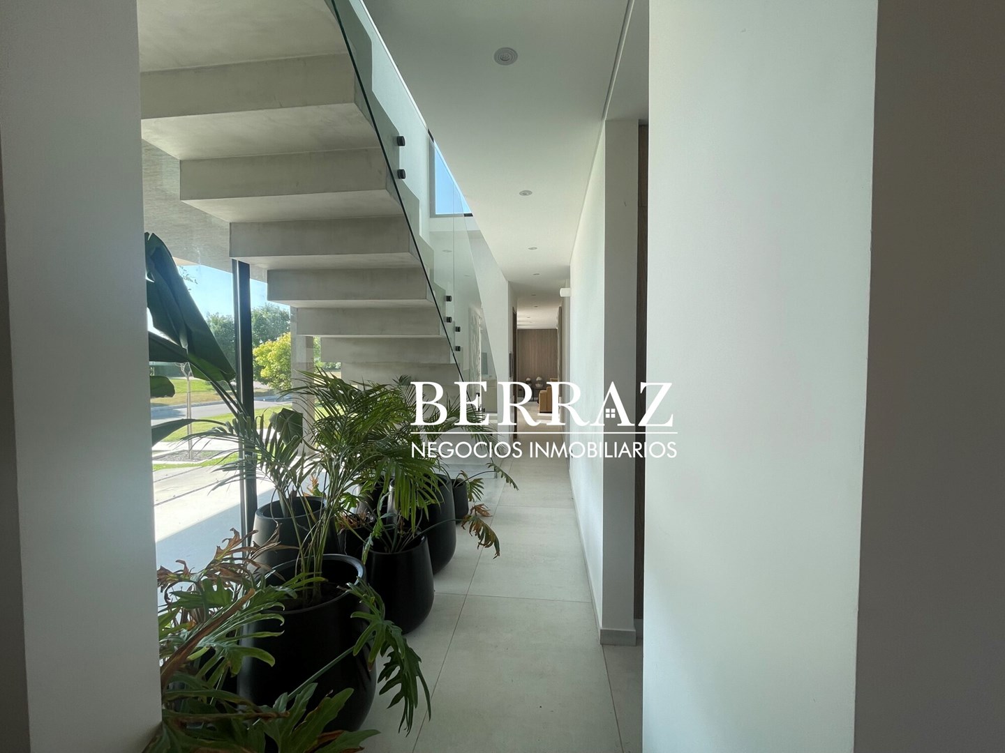 Casa Venta 4 Dormitorios Barrio La Diligencia Lote de 1050 m2 Pilará, Pilar Zona Norte