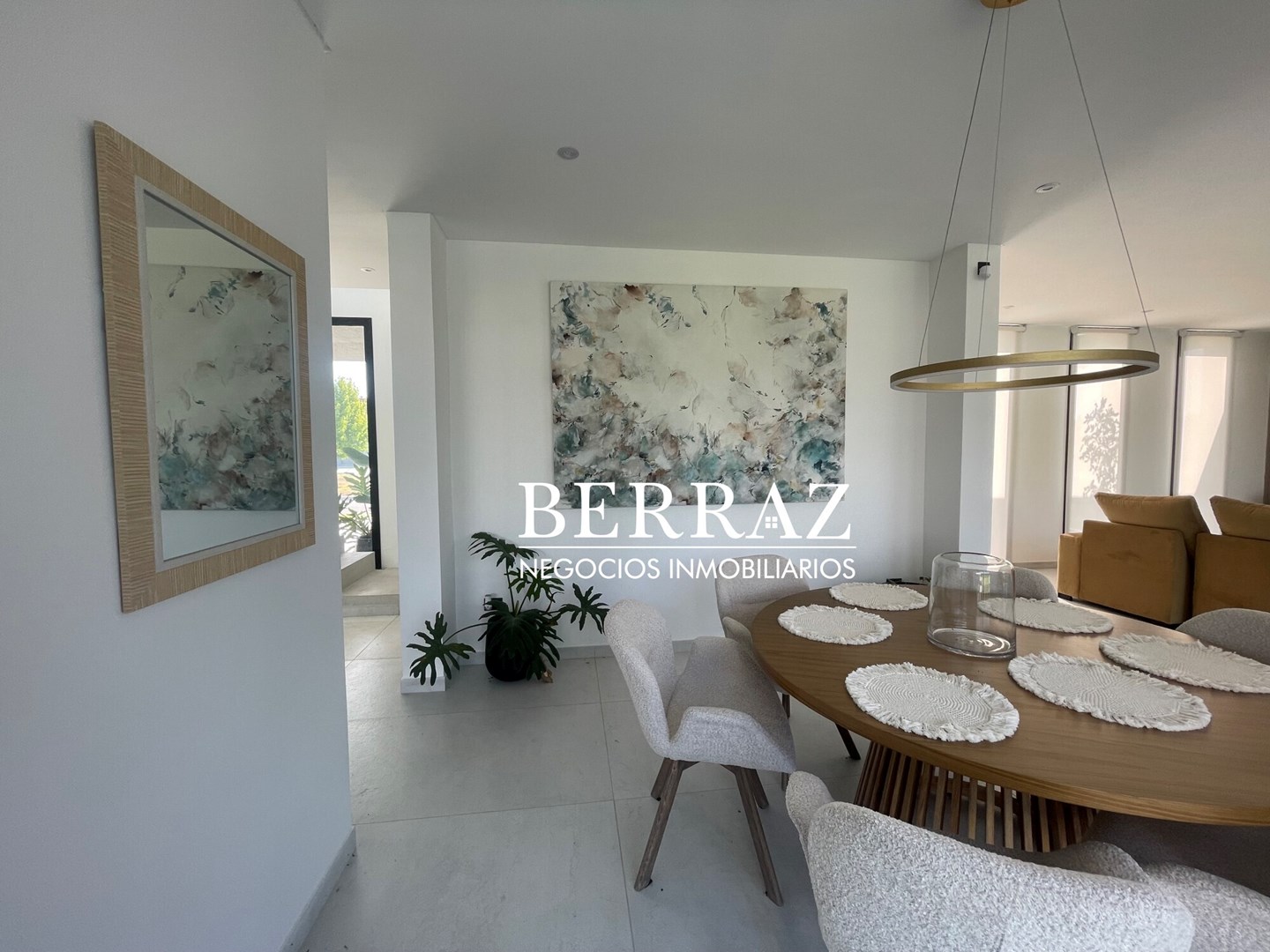 Casa Venta 4 Dormitorios Barrio La Diligencia Lote de 1050 m2 Pilará, Pilar Zona Norte