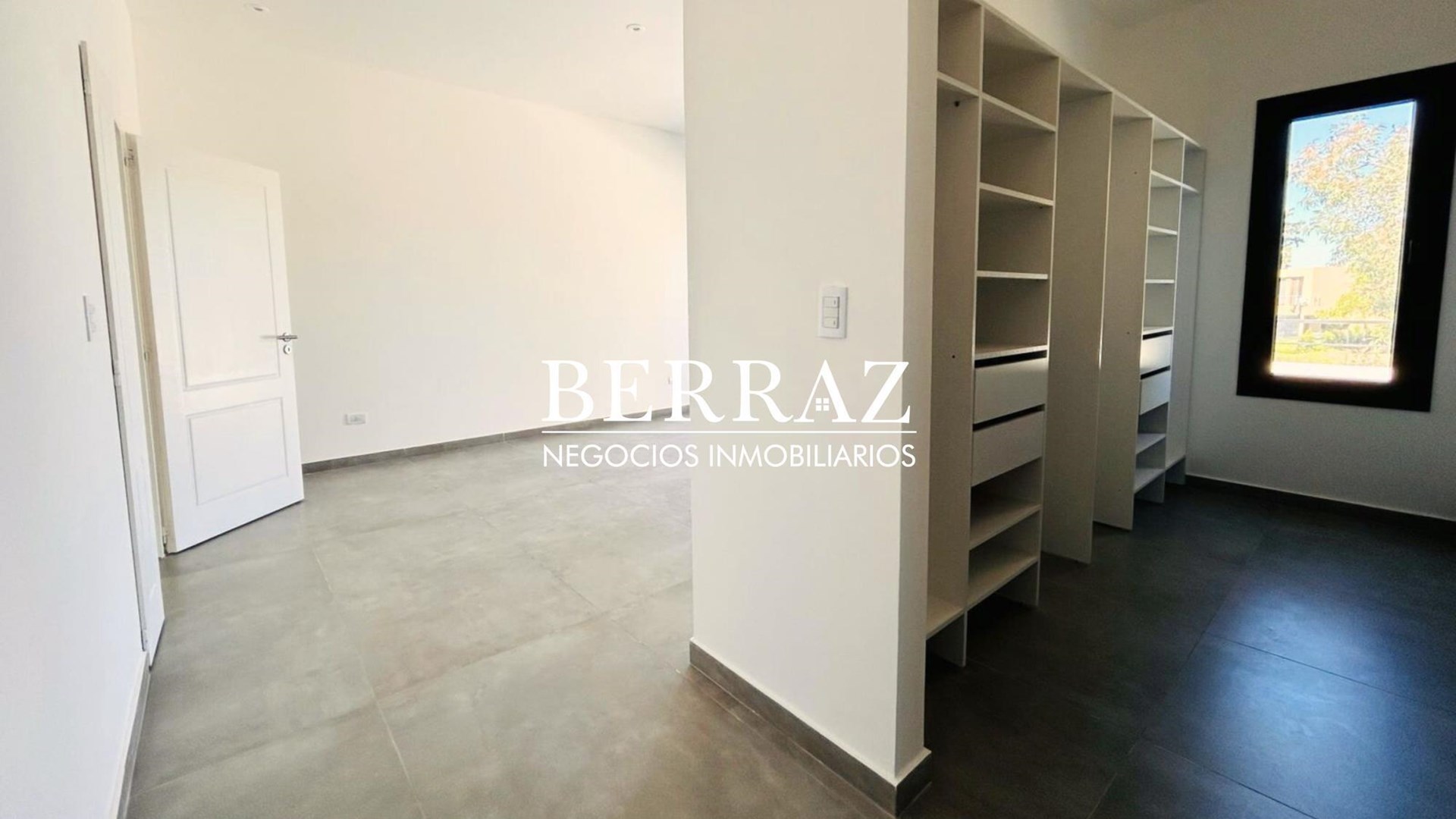 Casa Venta Laguna Grande 4 Dormitorios Lote de 650 m2 Villanueva Tigre