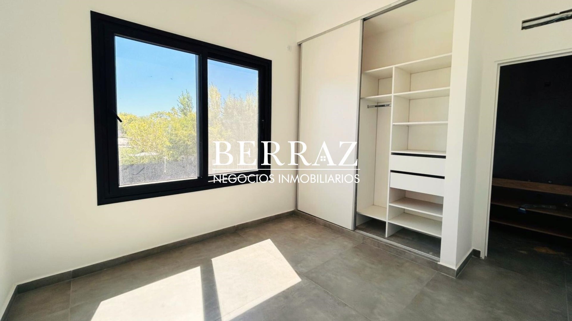 Casa Venta Laguna Grande 4 Dormitorios Lote de 650 m2 Villanueva Tigre