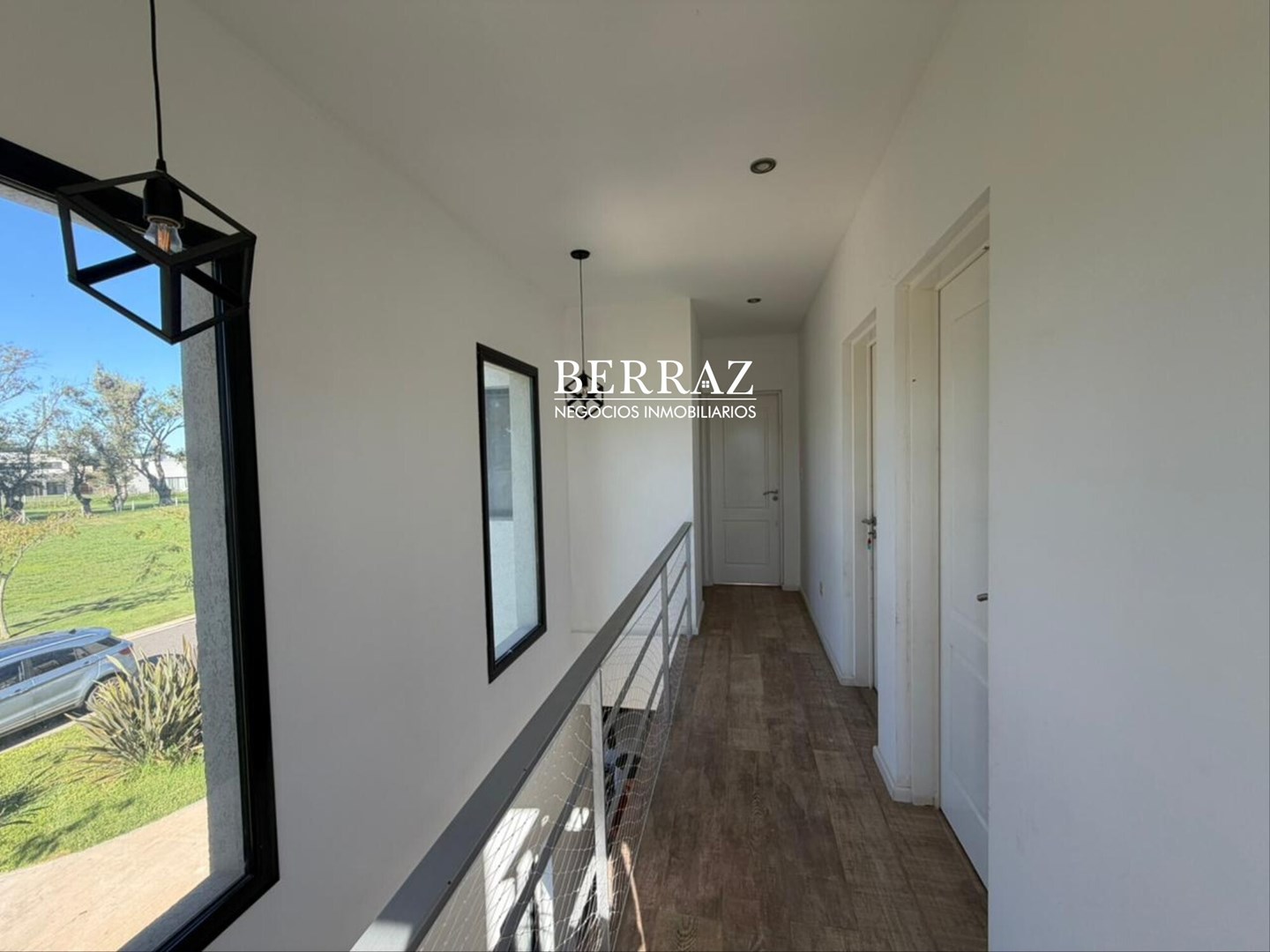 Casa Venta 3 Dormitorios Barrio Santa Emilia Lote de 487 m2 Pilar del Este