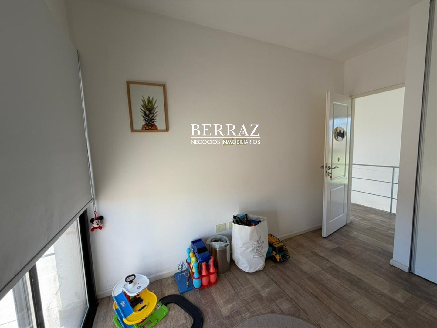Casa Venta 3 Dormitorios Barrio Santa Emilia Lote de 487 m2 Pilar del Este