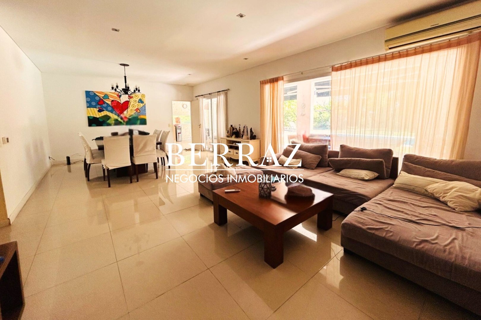 Casa Venta 5 Ambientes Barrio Septiembre Lote de 887 m2 Escobar