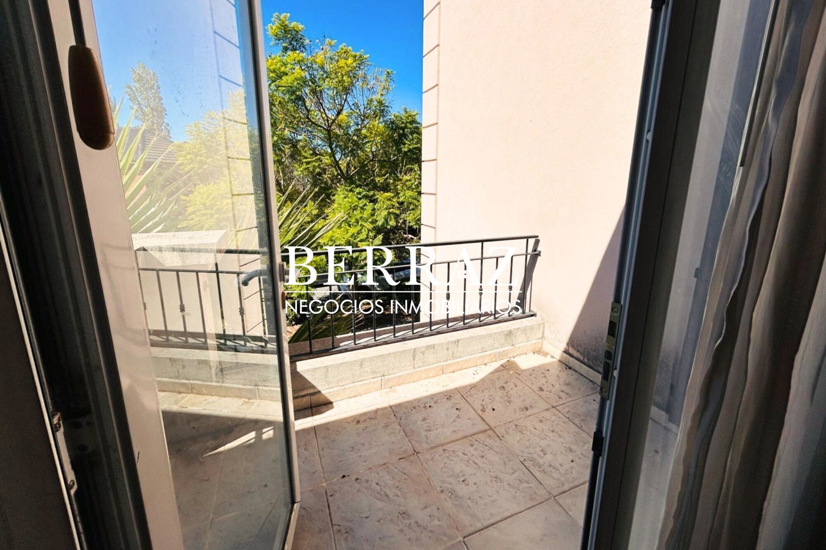 Casa Venta 5 Ambientes Barrio Septiembre Lote de 887 m2 Escobar